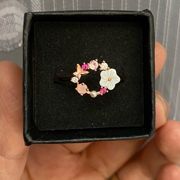 Size 10❗️New Rose gold hallow crystal ring - Picture 4 of 6